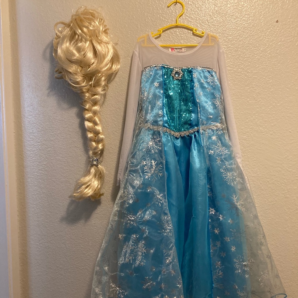 COPY - ELSA COSTUME, WIG & WAND INCLUDED.